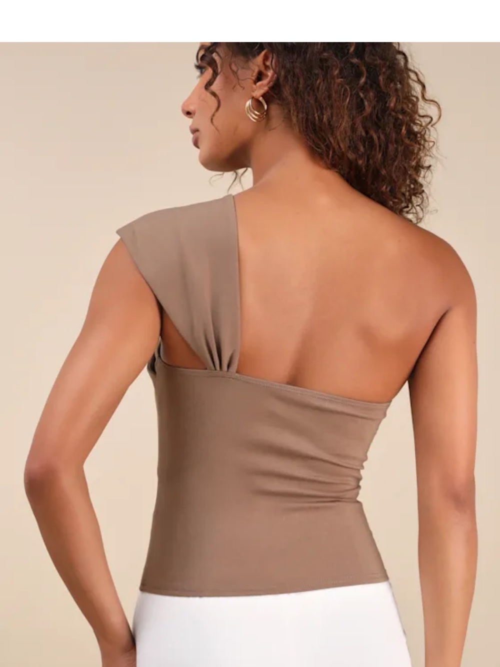 Lulu's Rudia One-Shoulder Top - Picture 2 of 4